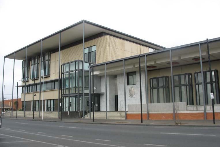 Outside view of Ballarat Magistrates' Court