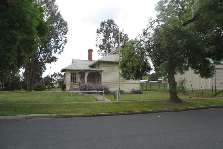 Outside view of Corryong Magistrates' Court