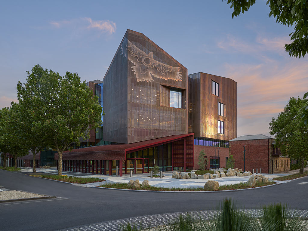 Bendigo Law Courts exterior at dawn. Credit: Tim Griffith